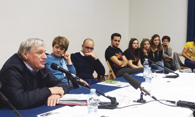 Rando 03 - Don Luigi Ciotti e Vincenza Rando alla manifestazione di libera a Bologna il 21 marzo 2015 